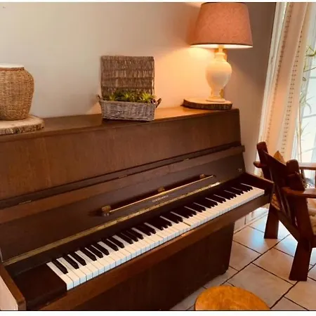 D'hotes Sous Les Grands Chenes Nomade