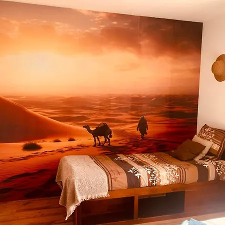 D'hotes Sous Les Grands Chenes Nomade Bed & Breakfast Saint-Etienne-de-Corcoue